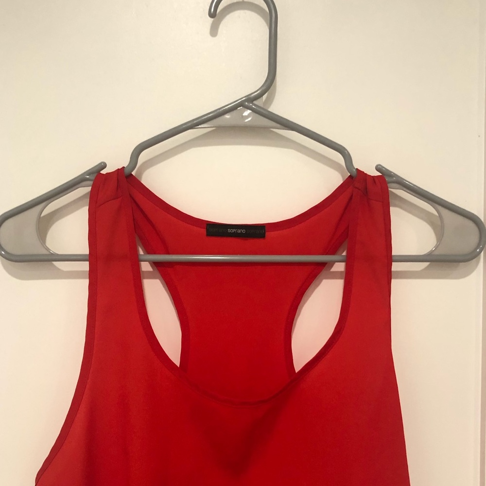 Women’s dressy tank tops (2)